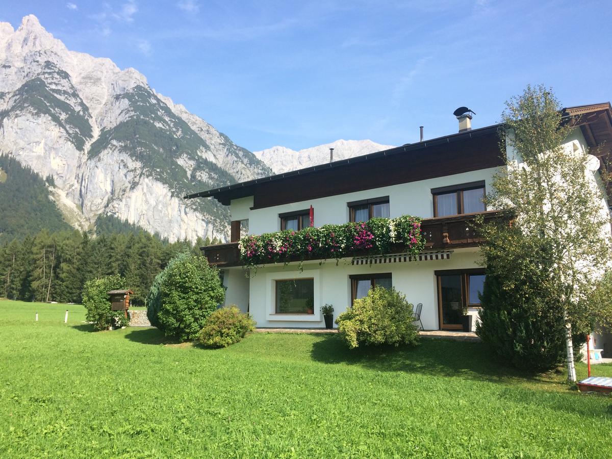 Landhaus Ahrn Leutasch Exterior foto